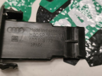 Audi / Q5 / Заглушка