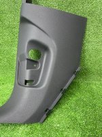 Audi / Q8 / Накладка порога