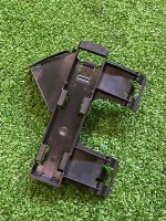 Audi / Q8 / Кронштейн