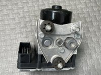 Volkswagen / Touareg / Блок ABS