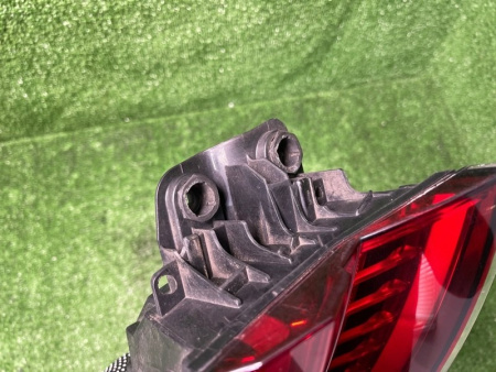 Audi / S5 / Фонарь задний
