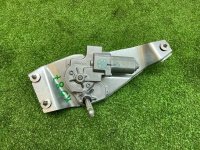 BMW / X1 / Мотор стеклоочистителя