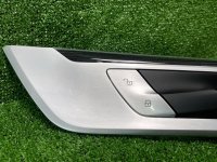 BMW / 7-Series / Декоративная накладка двери