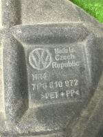Volkswagen / Touareg / Подкрылок Volkswagen / Touareg / Подкрылок