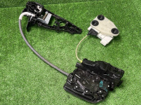 BMW / X5 / Замок двери комплект