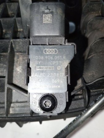 Audi / A5 / Коллектор впускной
