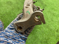 Audi / A5 / Кулак поворотный