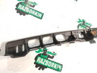 Porsche / Cayenne / Кронштейн заднего бампера