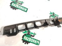 Porsche / Cayenne / Кронштейн заднего бампера