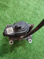 Audi / Q5 / Суппорт тормозной