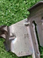 Audi / A5 / Кронштейн