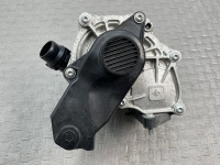 Audi / A4 / Помпа с термостатом