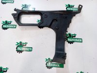 Audi / Q7 / Кронштейн бампера