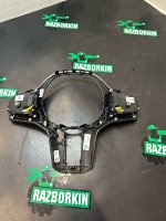 BMW / 1-Series / Декоративная накладка руля