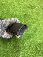 BMW / X5 / Уплотнительная резинка капота