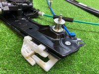 BMW / X1 / Стеклоподъемный механизм