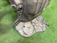 Volkswagen / Touareg / Подкрылок