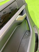Volkswagen / Touareg / Обшивка двери