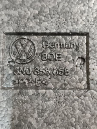 Volkswagen / Tiguan / Вещевое отделение