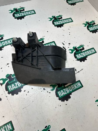 Volkswagen / Touareg / Брызговик