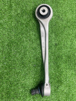 Audi / A6 / Рычаг подвески верхний