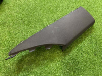 Audi / A6 / Накладка стойки