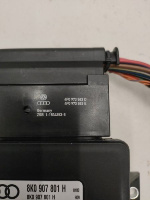 Audi / Q5 / Блок ручника