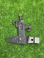 Mercedes-Benz / 190e / Механизм стояночного тормоза