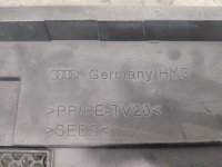 Audi / A6 / Жабо