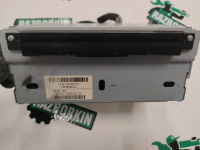 Volvo / S60 / Магнитола