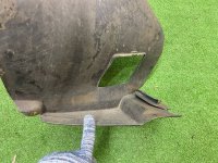 BMW / X5 / Подкрылок