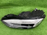 Audi / A5 / Фара