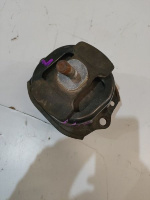 BMW / X5 / Подушка двигателя