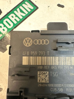 Audi / Q7 / Блок управления двери