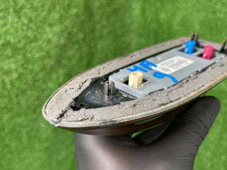 Volvo / XC60 / Антенна