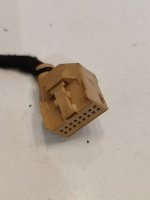 Audi / Q7 / Разъем