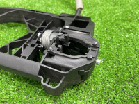 Audi / A6 / Замок двери комплект