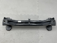 Volkswagen / Touareg / Усилитель бампера