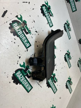 Volkswagen / Touareg / Брызговик