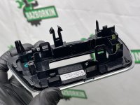 Audi / A6 / Декоративная накладка торпедо