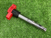 Audi / Q7 / Катушка зажигания