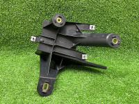 Porsche / Cayenne / Кронштейн датчика мертвых зон