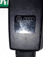 Audi / A6 / Замок ремня безопасности