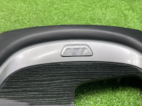 BMW / 7-Series / Декоративная накладка центральной консоли