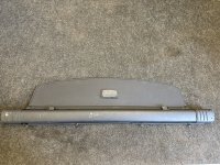 Volkswagen / Touareg / Шторка багажника