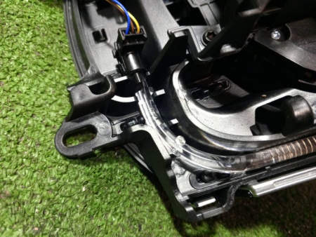 Mercedes-Benz / GLC 250d 4-matic / Накладка консоли с блоком климата