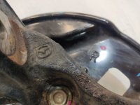Mazda / 3 / Кулак поворотный