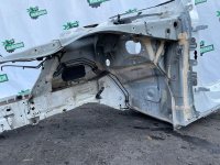 Audi / A6 / Лонжерон