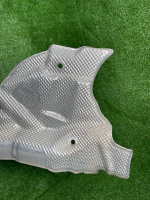 Audi / Q8 / теплозащитный экран