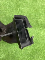 BMW / 7-Series / Воздуховод тормозной системы